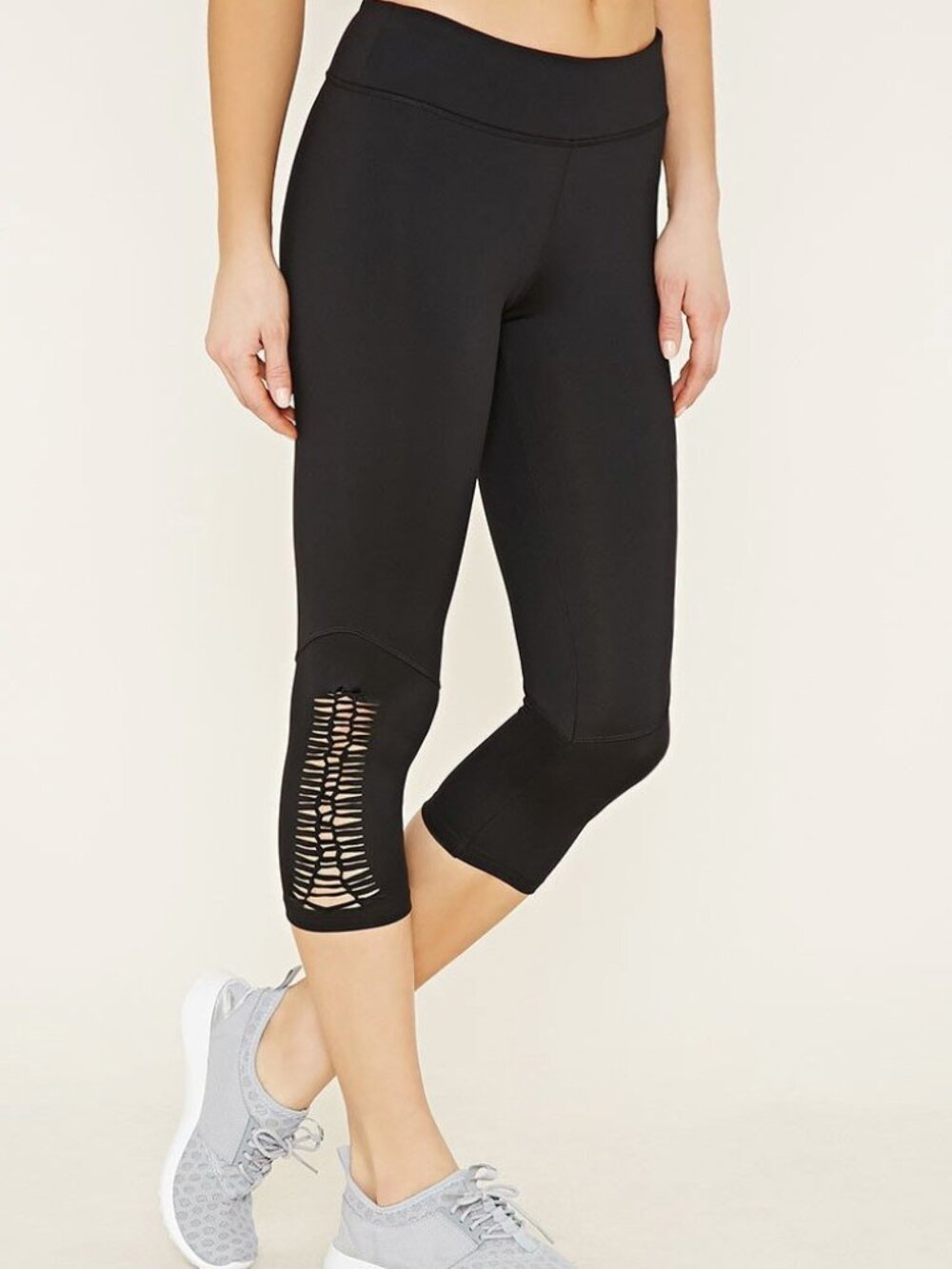Forever 21 Black Active Laser-Cut Capri Leggings Small S